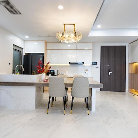 Convinia Luxury The Peak Midtown Aparthotel Ho Chi Minh-staden Exteriör bild
